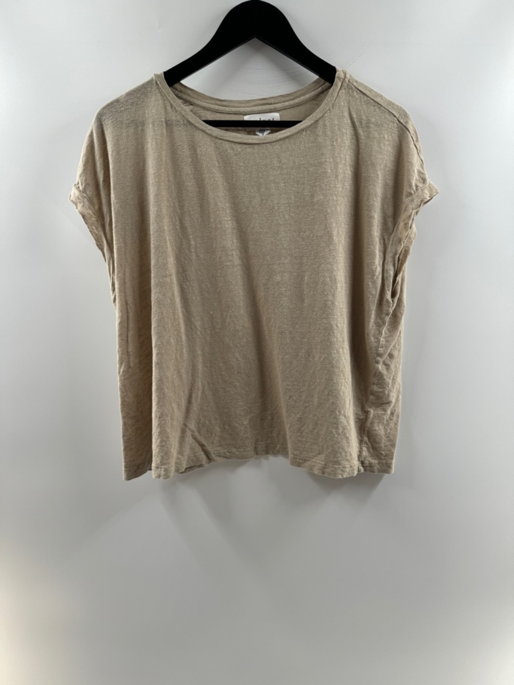 Velvet by Graham & Spencer Linen Blend Tan Top – Women’s Small
